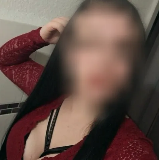 Harleen, 24